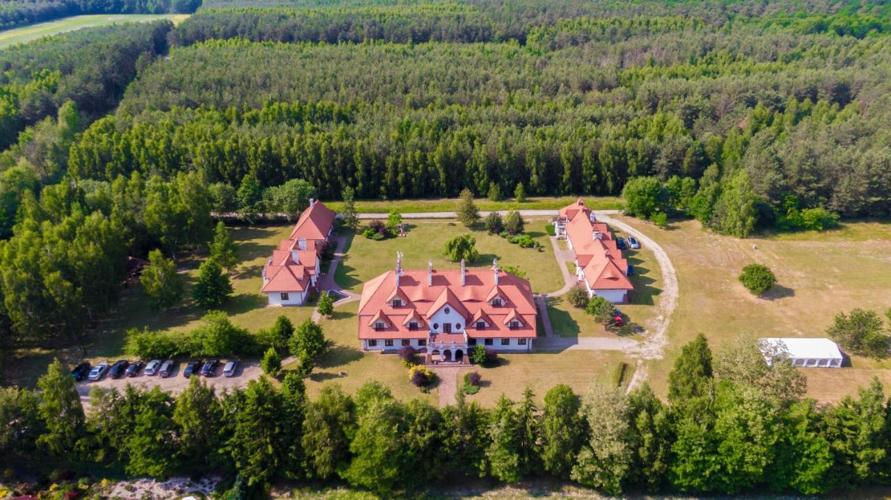 Dom Nasutow Villa Niemce ภายนอก รูปภาพ